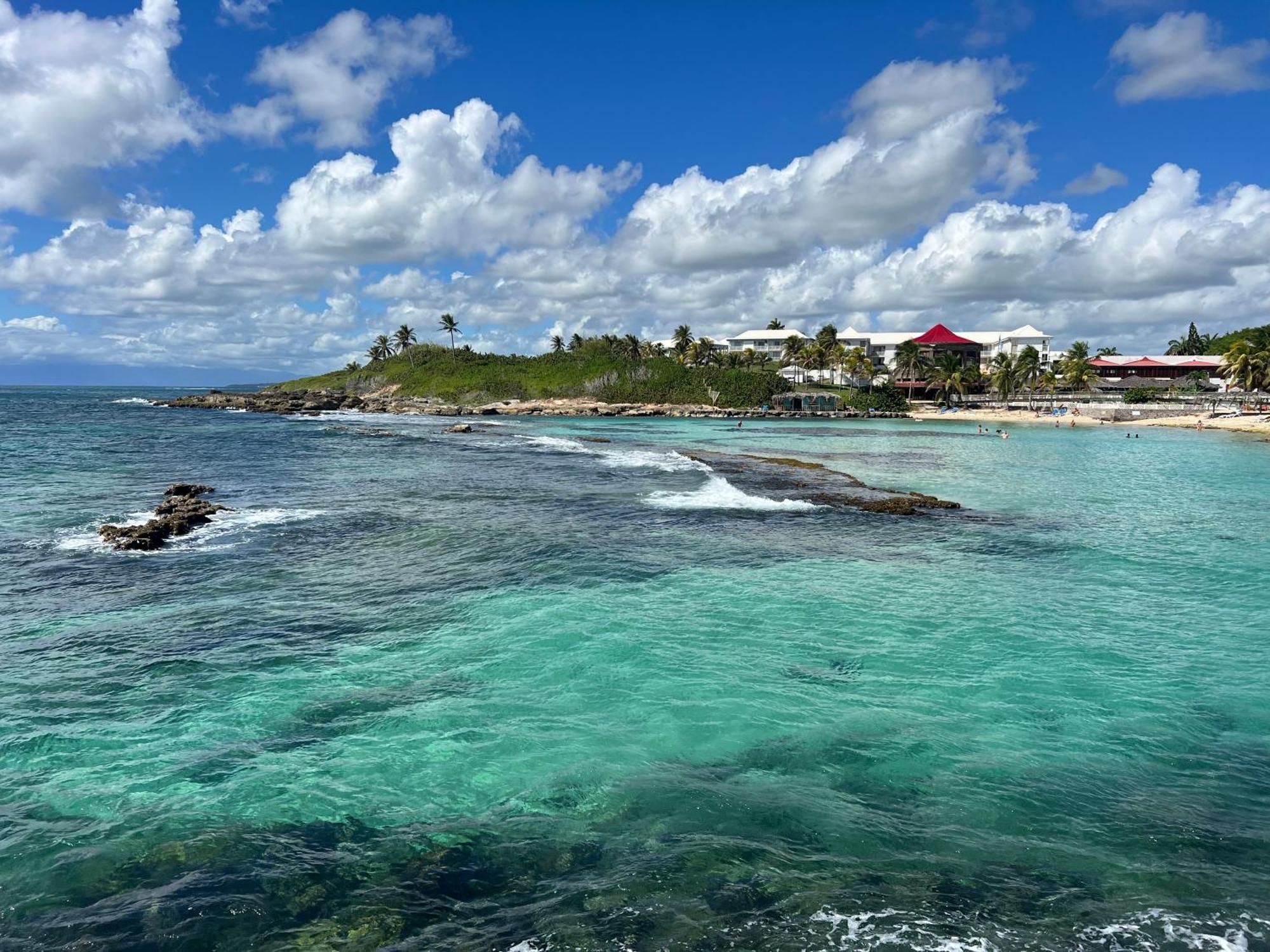 Studio Bord De Mer Avec Piscine - Le Manganao, Saint-Francois Экстерьер фото